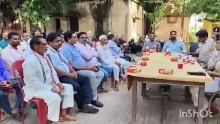 सोनो: चंद्रमंडीह थाना में मुहर्रम को लेकर शांति समिति की बैठक आयोजित