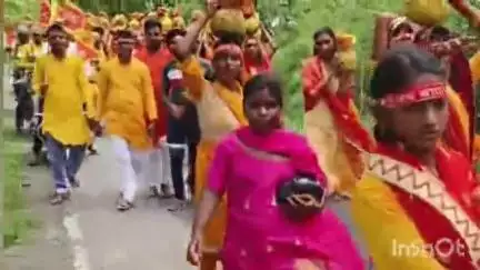 नगर नौसा: कछियावां गांव में अखंड कीर्तन के लिए निकाली गई कलश यात्रा