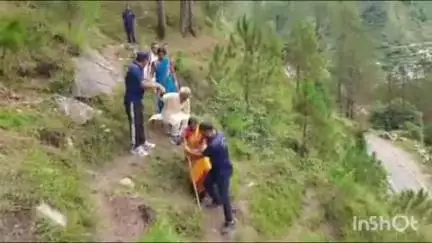 राजगढ़ी: यमुनोत्री हाईवे पर बादल फटने की घटना के चौथे दिन भी सिलाई बैंड से आगे वाहनों की आवाजाही शुरू नहीं हो पाई