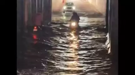 शिवपुरी नगर: शिवपुरी रेलवे ट्रैक के कई अंडरपास में भरा पानी, आवागमन प्रभावित,तकनीकी खामी की सजा भुगत रहे स्थानीय लोग #jansamasya