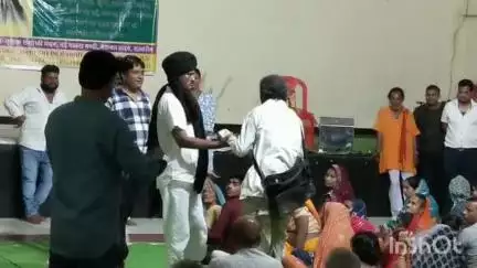 मालथोन: मंडी में काले कंबल वाले बाबा के आरोग्य शिविर में पहुंचे लोगों ने कहा-'हमें मिला लाभ'