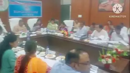 खैरागढ़ में दिशा समिति की बैठक सम्पन्न, पारदर्शिता और समयबद्धता पर जोर, अधिकारी व जनप्रतिनिधियों की रही उपस्थिति