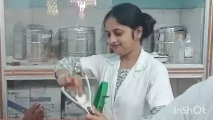 हिलसा: पुना गांव में बिजली की चपेट में आने से एक महिला झुलसी
