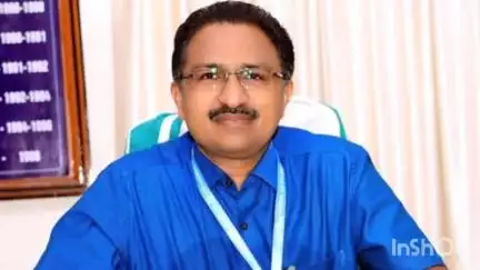 തിരുവനന്തപുരം: കേരള സര്‍വകലാശാല രജിസ്ട്രാർക്ക് സസ്‌പെന്‍ഷന്‍; വി സിയുടെ നടപടി ആർ എസ് എസ് ഭാരതാംബ ചിത്രത്തെ എതിർത്തതിനാൽ