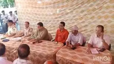 फारबिसगंज: फारबिसगंज थाना में मोहर्रम पर्व को लेकर शांति समिति की बैठक आयोजित की गई