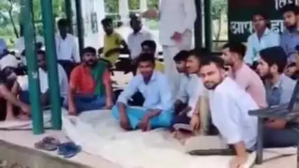 चांदपुर: चांदपुर में भाकियू टिकैत की मासिक पंचायत में जनहित मुद्दे उठे, स्मार्ट मीटर का विरोध और आवारा पशुओं से सुरक्षा पर चर्चा