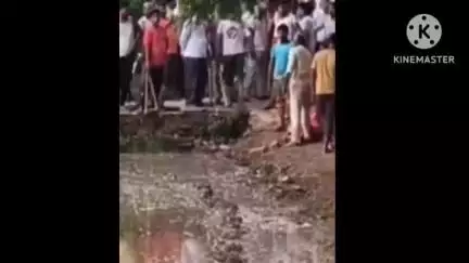 मेजा: मेजा के चोरबना में राजस्व टीम को घंटों तक बंधक बनाया गया, नायब तहसीलदार समेत टीम पर हुआ हमला, 31 लोगों पर केस दर्ज