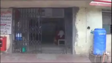 सोयगाव: सोयगाव टिटवी येथे 14 वर्षीय नाबालिक मुलीवर बलात्कार पती-पत्नी विरुद्ध फर्दापुर पोलीस ठाणे येथे गुन्हा दाखल