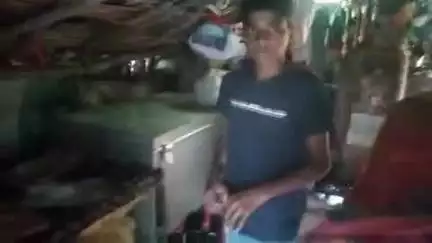 अमृतपुर: गूजरपुरगहलवार में दबंग ने आशा बहू की झोपड़ी में घुसकर की चोरी, मामला थाने पहुंचा