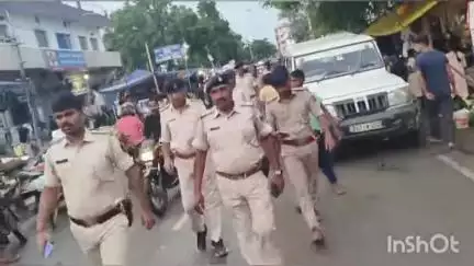एकंगरसराय: मोहर्रम पर्व को लेकर एकंगरसराय थाना कैंपस से निकला फ्लैग मार्च, संवेदनशील इलाकों पर पुलिस की पैनी नजर