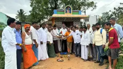 ದಾವಣಗೆರೆ: ಗುಣಮಟ್ಟದ ಕಾಮಗಾರಿಗೆ ಒತ್ತು ನೀಡಿ: ಅಣಜಿ ಗ್ರಾಮದಲ್ಲಿ ಗುತ್ತಿಗೆದಾರರಿಗೆ ಶಾಸಕ ಬಸವಂತಪ್ಪ ಸಲಹೆ