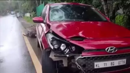 താമരശ്ശേരി: ഉള്ളിയേരി കൊയിലാണ്ടി സംസ്ഥാനപാതയിൽ കാർ നിയന്ത്രണം വിട്ടു സ്കൂട്ടറിൽ ഇടിച്ച് സ്കൂട്ടർ യാത്രക്കാരന് ഗുരുതര പരിക്ക്