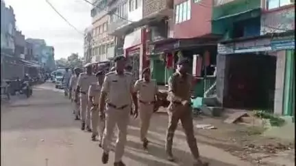 बिहार: मोहर्रम पर्व पर जिले में शांति व्यवस्था बनाए रखने के लिए पुलिस ने सभी थानों में किया फ्लैग मार्च