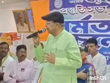 বালি-জগাছা: বালি কেন্দ্র তৃণমূল যুব কংগ্রেস ও তৃণমূল কংগ্রেসের পক্ষ থেকে একুশে জুলাই এর প্রস্তুতি বৈঠক বালি অগ্রসেন ভবনের