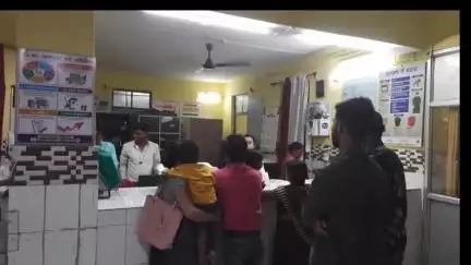 औरंगाबाद: सदर अस्पताल के बच्चा वार्ड में निकला सांप, कर्मियों ने सांप को भगाया और अधिकारियों को दी गई सूचना