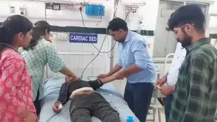 पाली: मंडिया रोड क्षेत्र में रहने वाले युवक को एक साल में तीसरी बार कोबरा सांप ने काटा, बांगड़ अस्पताल में भर्ती