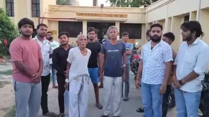 खुर्जा: बुलंदशहर खुर्जा के जटिया अस्पताल में ऑपरेशन के नाम पर रिश्वत का खेल, सीएमओ ने कहा- जांच कर कार्रवाई की जाएगी