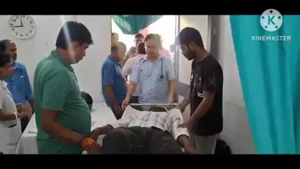 বিলোনিয়া: বিলোনিয়া থানাধীন কালিনগর মোটো স্ট্যান্ড সংলগ্ন এলাকায় যান দুর্ঘটনায় আহত দুই