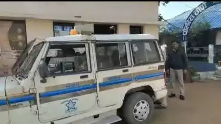 मोहाडी: आंधळगाव पोलीस स्टेशन हद्दीत बोरवेलचा पाईप बांधत असताना सिमेंट रोडवर पडून जखमी झालेल्या कामगाराचा मृत्यू