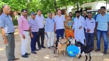 सोनारायठाढ़ी: मुख्यमंत्री पशुधन विकास योजना के तहत डकाय सहित चार पंचायतों के 8 लाभार्थियों को अनुदान पर बकरी वितरण