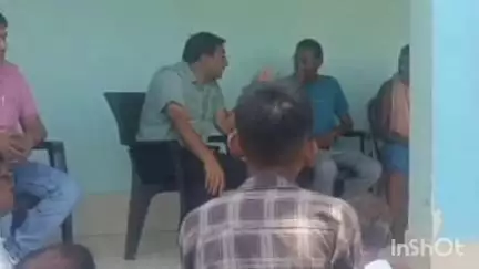 सुपौल: गौरवगढ़ के बूथ संख्या 145 पर मतदाता जागरूकता को लेकर अनुमंडल पदाधिकारी की अध्यक्षता में हुई बैठक