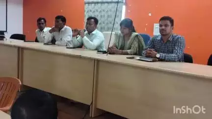 जहानाबाद: सदर ब्लॉक में विशेष गहन पुनरीक्षण कार्यक्रम के तहत जनप्रतिनिधियों के साथ समन्वय बैठक आयोजित