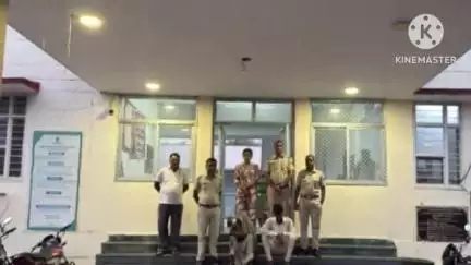 बकानी: रटलाई थाना पुलिस ने सेमलखेड़ा गाँव से 153 ग्राम अवैध मादक पदार्थ स्मेक के साथ पति-पत्नी को किया गिरफ्तार