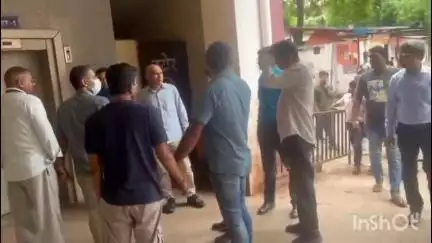 रायपुर: रावतपुरा मेडिकल इंस्टिट्यूट द्वारा रिश्वत की पेशकश, 6 आरोपी सीबीआई की रडार में, रायपुर कोर्ट में पेश