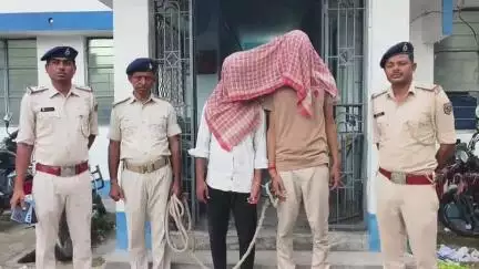 कटिहार: लॉरेंस बिश्नोई के नाम पर 10 लाख की फिरौती मांगने वाला अपराधी किशनगंज से गिरफ्तार