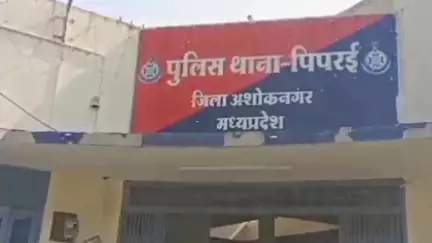 पिपरई: इमलिया गांव में दबंग ने 21 वर्षीय युवक से की मारपीट, पिपरई पुलिस ने मामला दर्ज किया
