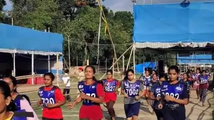 मोतिहारी: मोतिहारी में आयोजित होमगार्ड बहाली की शारीरिक दक्षता जांच परीक्षा में 297 महिला अभ्यर्थी सफल हुईं