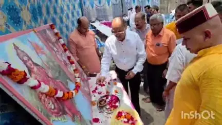 नजीबाबाद: साहनपुर में विश्व हिंदू परिषद बजरंग दल ने सेवा सप्ताह के अंतर्गत चिकित्सा सेवा शिविर का किया आयोजन