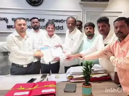 ಬೀದರ್: ದಲಿತ ಪಿಡಿಒಗಳ ವಿರುದ್ಧ ವಿನಾಕಾರಣ ಸುಳ್ಳು ದೂರು ನೀಡಿ ಮಾನಸಿಕ ಹಿಂಸೆ: ಕ್ರಮ ಕೈಗೊಂಡರೆ ಜಿಪಂ ಕಛೇರಿ ಎದುರು ಪ್ರತಿಭಟನೆ ಡಿಎಸ್ಎಸ್ ಎಚ್ಚರಿಕೆ