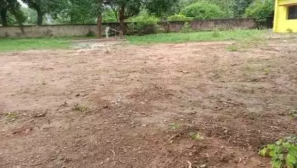 कांकेर: ग्राम सिंगारभाट डुमरपारा में उपसरपंच ने शाला भवन को तोड़ा, ग्रामवासियों ने निष्पक्ष जांच की मांग करते हुए ज्ञापन सौंपा