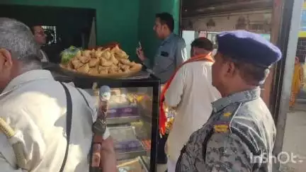 तिसरी: फूड अधिकारी ने तिसरी में कई होटल और राशन दुकानों का निरीक्षण किया