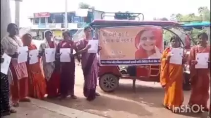 नरहट: आगामी विधानसभा चुनाव को देखते हुए प्रखंड में मतदाता सूची को लेकर चलाया गया विशेष अभियान