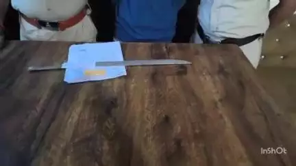तखतपुर: हथियार दिखाकर आने-जाने वाले लोगों को जान से मारने की धमकी देने वाले को पुलिस ने किया गिरफ्तार, जेल दाखिल