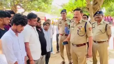 शाहजहांपुर: सीबीआई चीफ और जज बनकर ठगी करने वाले सात ठग गिरफ्तार, प्रगतिशील किसान को बनाया था निशाना, ₹1.04 करोड़ ठगे