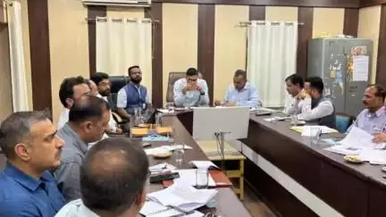 धरवाला: ग्रामीण विकास विभाग ने चंबा ज़िला में कार्यान्वित विभिन्न योजनाओं की प्रगति की समीक्षा बैठक आयोजित की