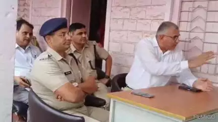 सुजानगढ़: मोहर्रम को लेकर सुजानगढ़ कोतवाली थाने में एडीएम ने सीएलजी सदस्यों की बैठक ली