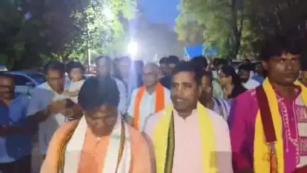 ফরিদপুর দুর্গাপুর: বিজেপির রাজ্য সভাপতি ঘোষণার দিনে দিলীপ ঘোষ দুর্গাপুর রথের মেলায় এলেন, কথা বললেন নিজের স্বভাব সিদ্ধ মেজাজে