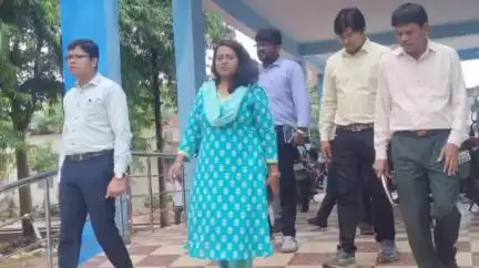 कलेक्टर ने सामुदायिक स्वास्थ्य केंद्र मोहला का आकस्मिक निरीक्षण किया