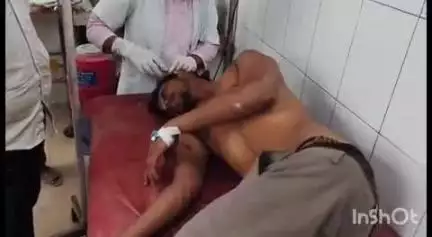 कुंडा: कस्बा कुंडा के रेलवे क्रॉसिंग पर पैसों को लेकर हुई मारपीट, 6 लोग हुए घायल