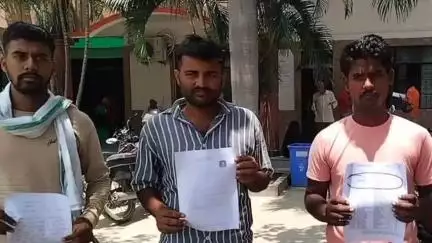 महाराजगंज: घुघली विकास खंड में लेखपाल पर फर्जी निवास प्रमाण पत्र जारी करने का आरोप
