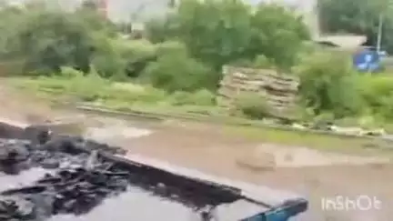 टिमरनी: मालगाड़ी के कोयले में लगी आग, दमकल कर्मियों ने आग बुझाई