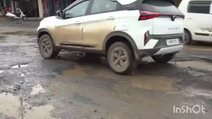 अंबिकापुर: अंबिकापुर से झारखंड जाने वाली NH 343 की 110 किलोमीटर सड़क जर्जर राहगीर हो रहे परेशान #jansamasya