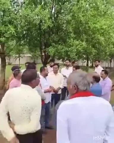 देवरबीजा के गार्डन का विधायक दीपेश साहू ने ग्रामीणों के साथ किया निरीक्षण