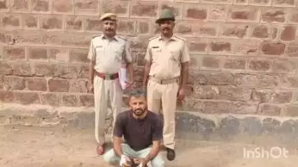 पोकरण: चारण छात्रावास में घुसकर युवक ने मचाया उत्पात, पुलिस ने किया गिरफ्तार और न्यायालय में पेश किया
