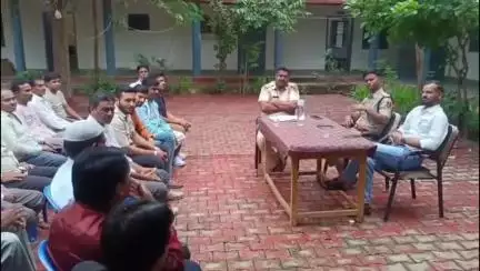 गंगधार: गंगधार पुलिस थाना परिसर में उपखंड अधिकारी की अध्यक्षता में आगामी त्योहारों को लेकर सीएलजी बैठक आयोजित हुई