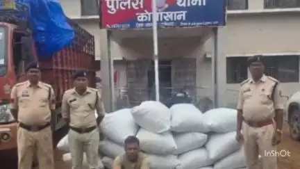 महासमुंद: महासमुंद में ट्रक में फल और पत्तों के बीच छुपा कर ले जा रहा था गांजा, 75 लाख रुपए के लगभग 500 किलोग्राम गांजा पकड़ा गया